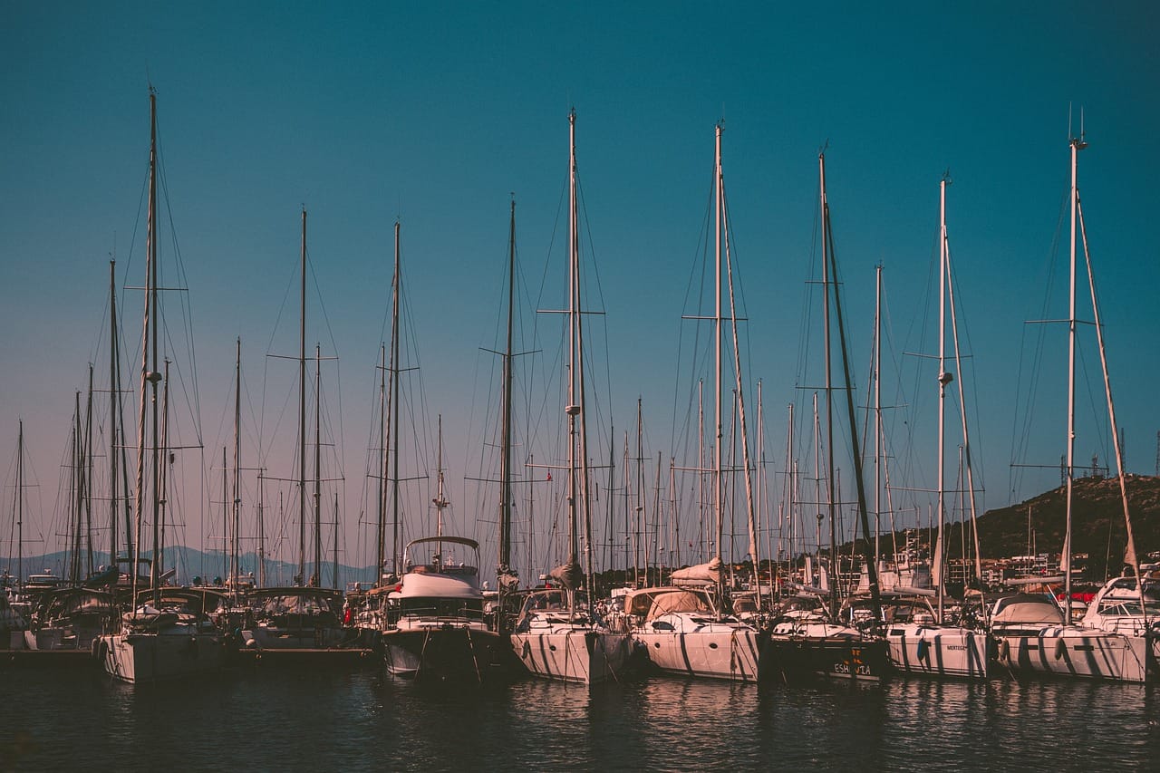 Rejsy po Morzu Północnym – jak zaplanować udaną wyprawę marina-7432044_1280